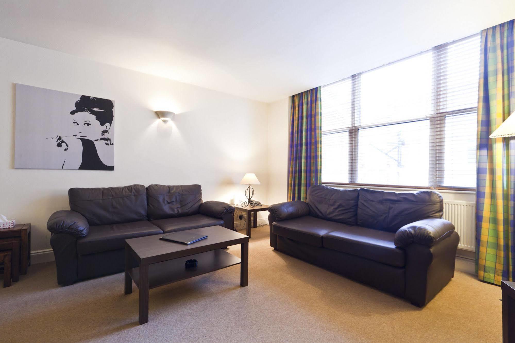 لندن Park Lane City Apartments المظهر الخارجي الصورة