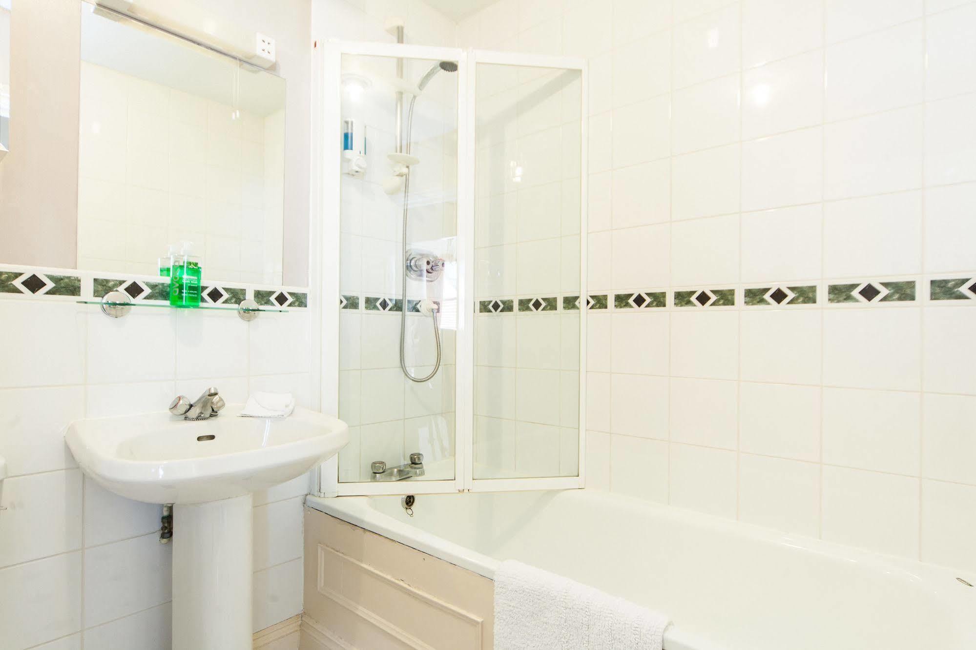 لندن Park Lane City Apartments المظهر الخارجي الصورة