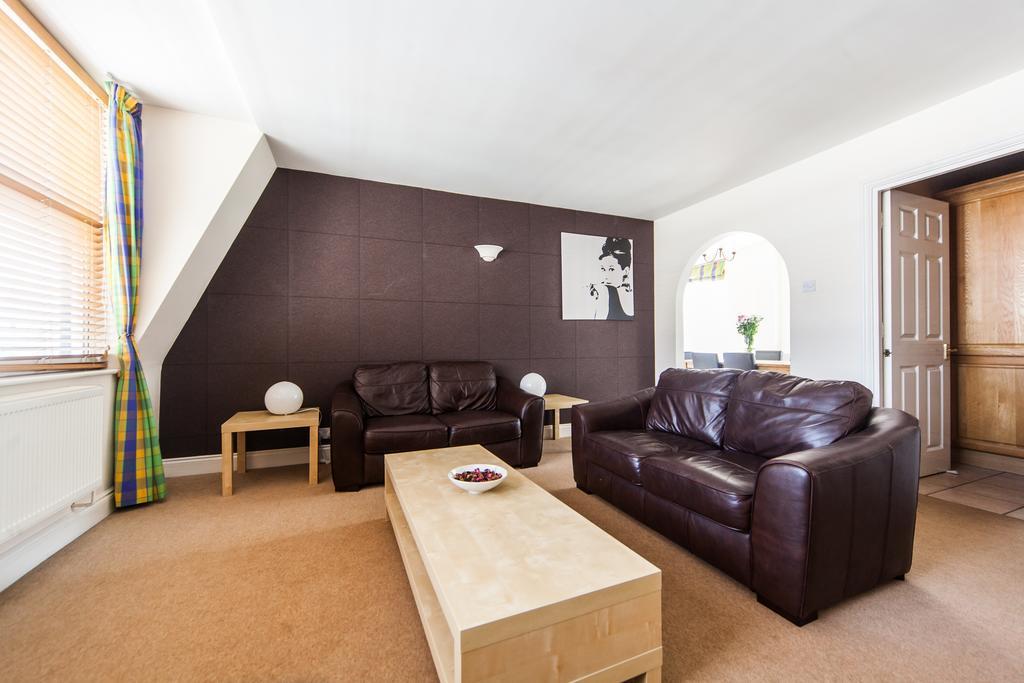 لندن Park Lane City Apartments الغرفة الصورة